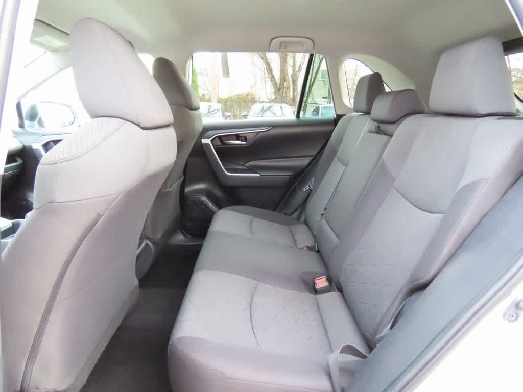 Thumbnail: 2020 Toyota RAV4 - 13