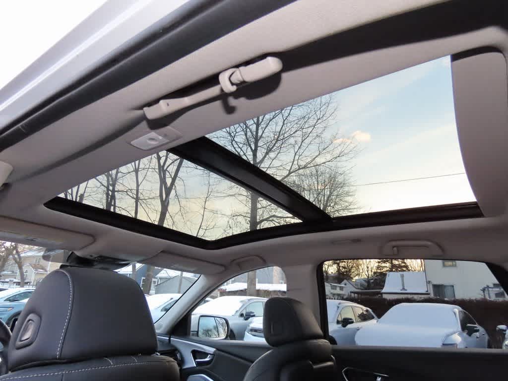 Thumbnail: 2023 Acura RDX - 15