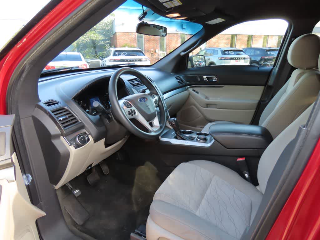 Thumbnail: 2014 Ford Explorer - 2