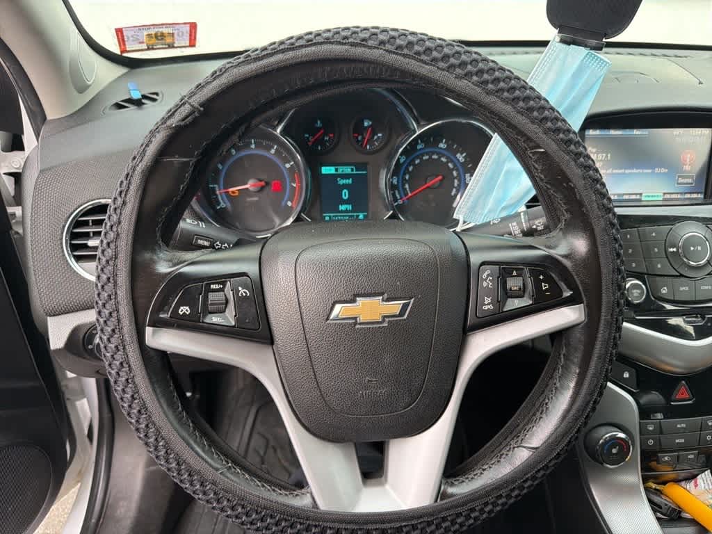Thumbnail: 2013 Chevrolet Cruze - 26