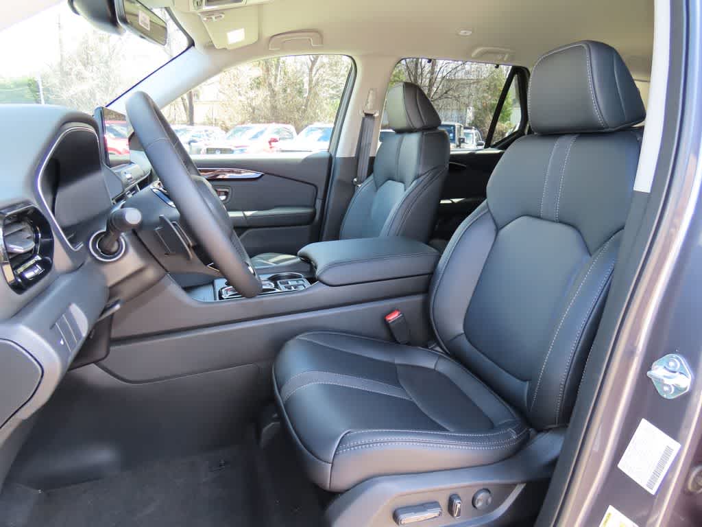 Thumbnail: 2026 Honda Pilot - 13