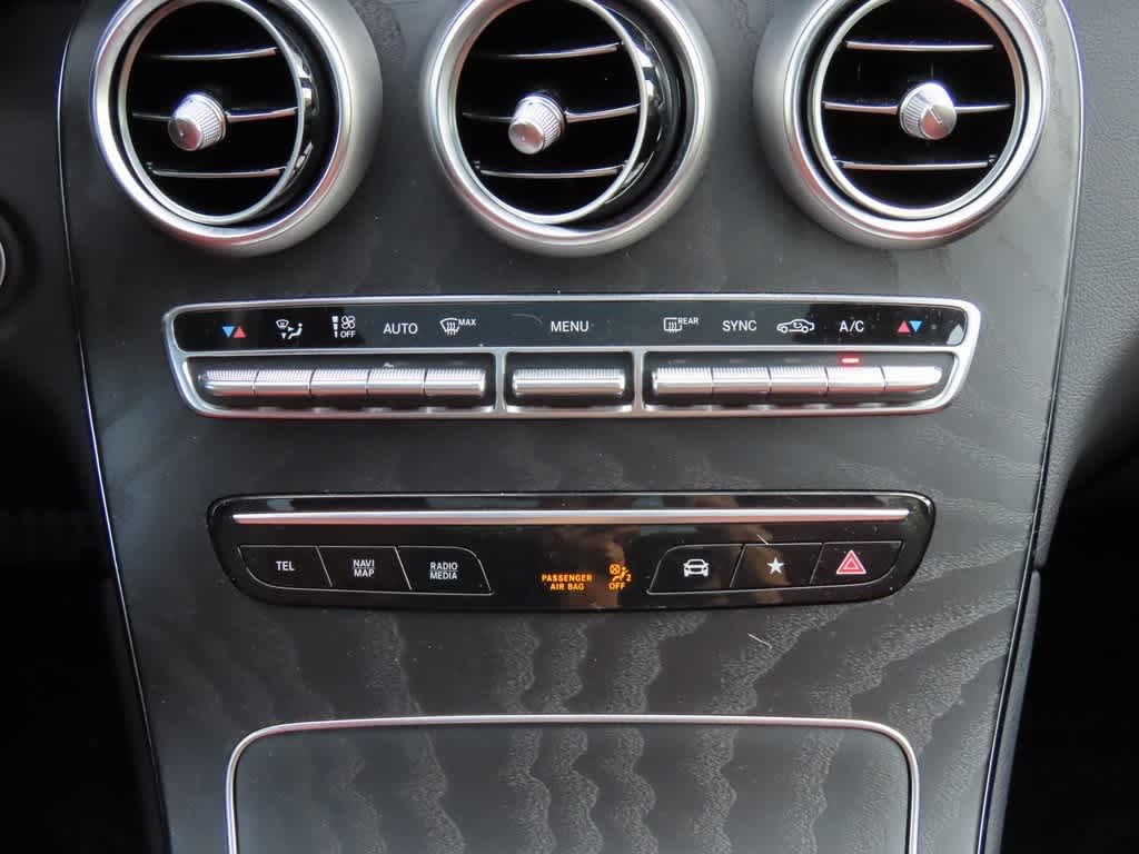 2021 Mercedes-Benz GLC 300 22