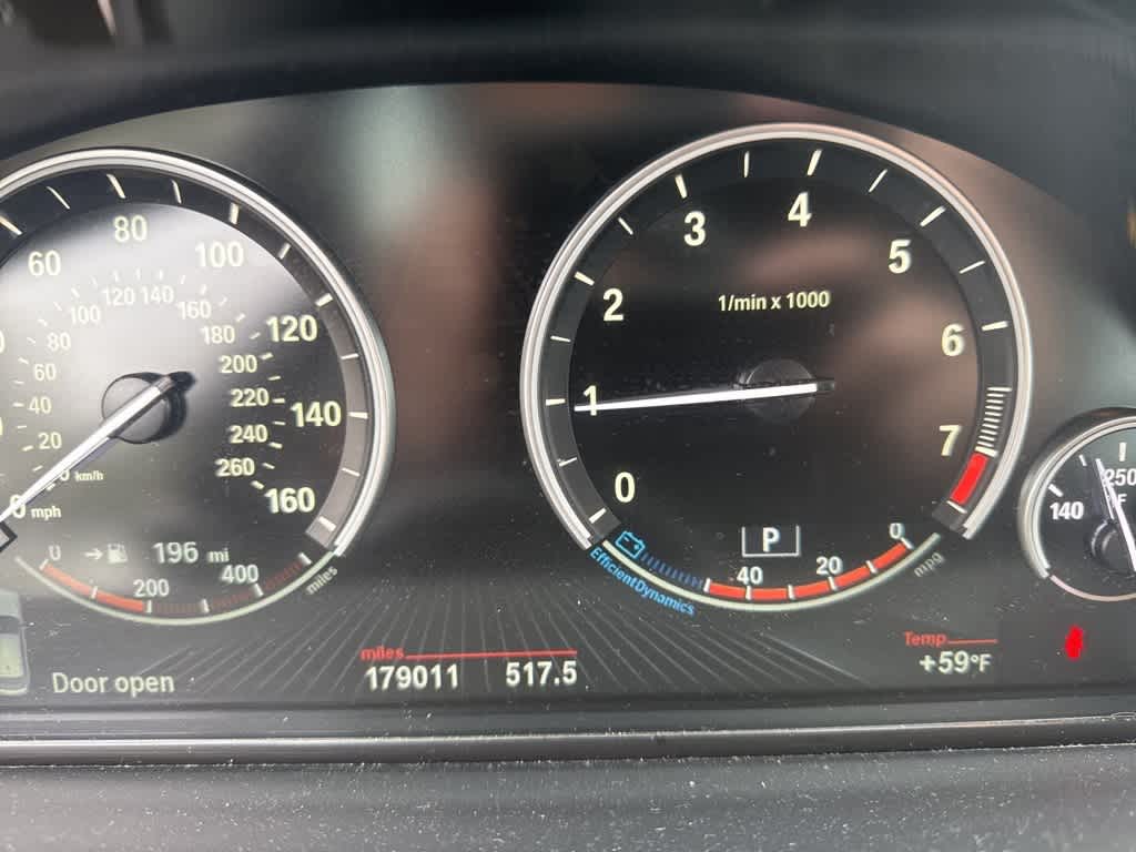 Thumbnail: 2015 BMW 5 Series - 12