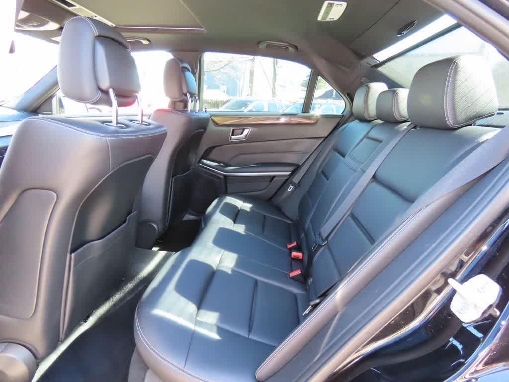 Thumbnail: 2015 Mercedes-Benz E-Class - 13