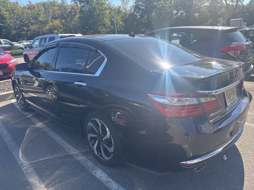 Thumbnail: 2017 Honda Accord - 6