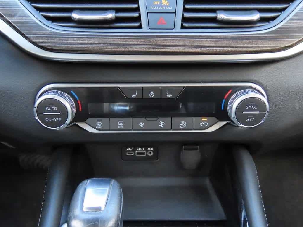 Thumbnail: 2020 Nissan Altima - 22