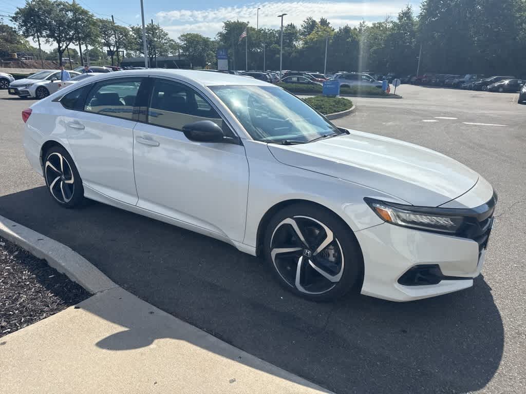 Thumbnail: 2022 Honda Accord - 16