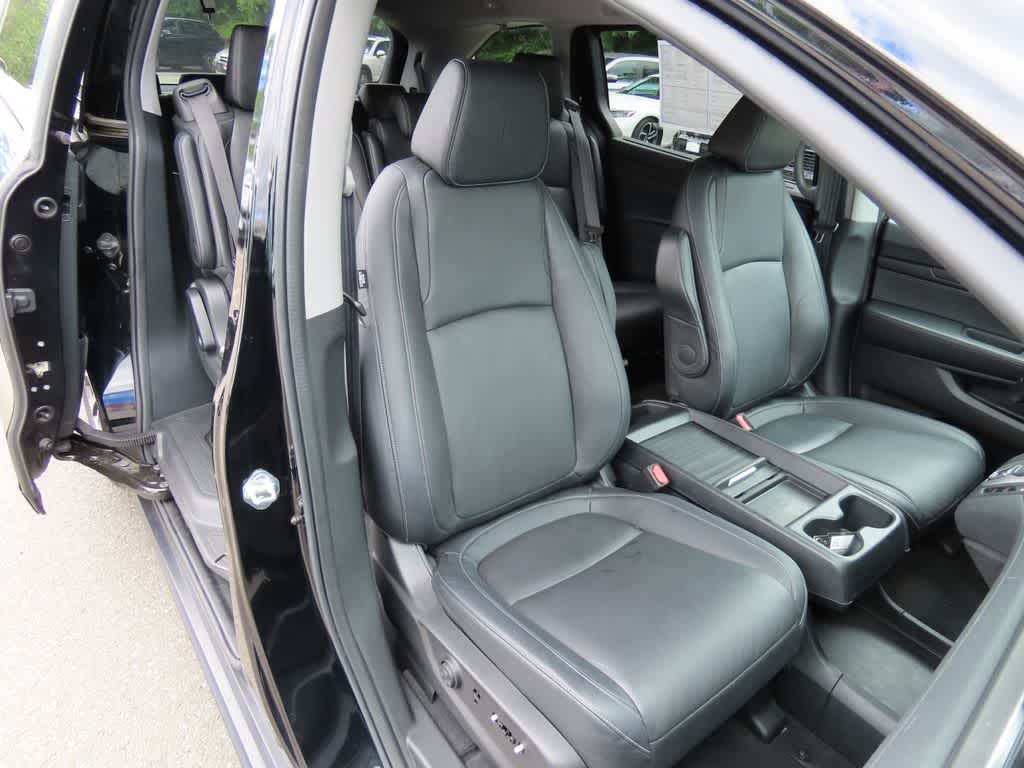 Thumbnail: 2023 Honda Odyssey - 17