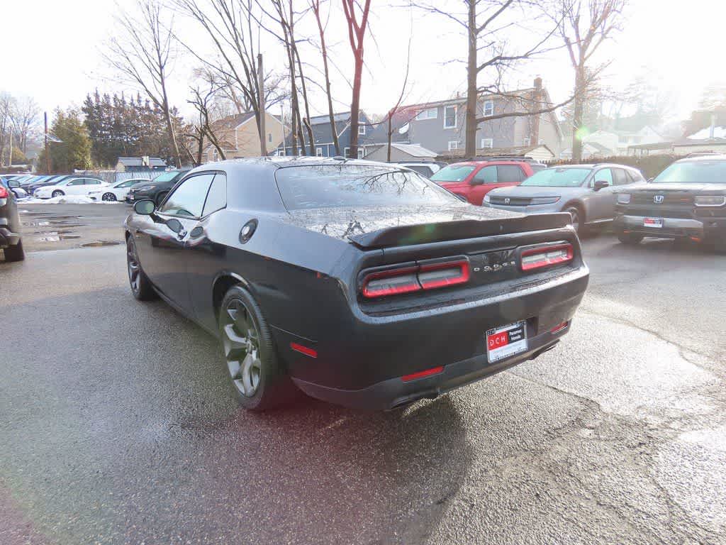 Thumbnail: 2019 Dodge Challenger - 4