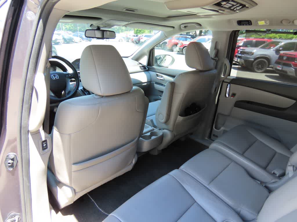 Thumbnail: 2015 Honda Odyssey - 15