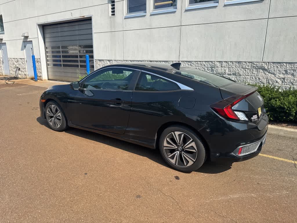 Thumbnail: 2017 Honda Civic - 8