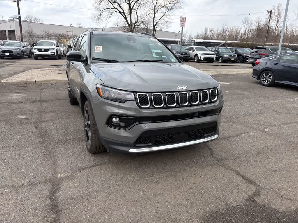 Thumbnail: 2023 Jeep Compass - 22
