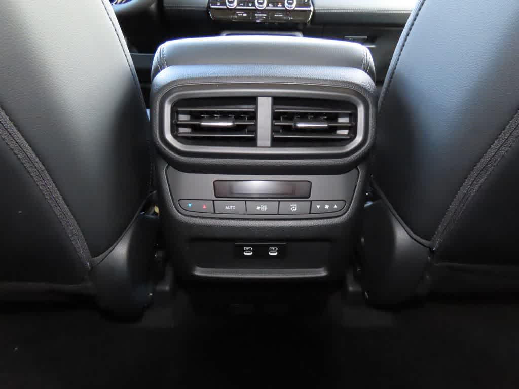 Thumbnail: 2026 Honda Pilot - 26