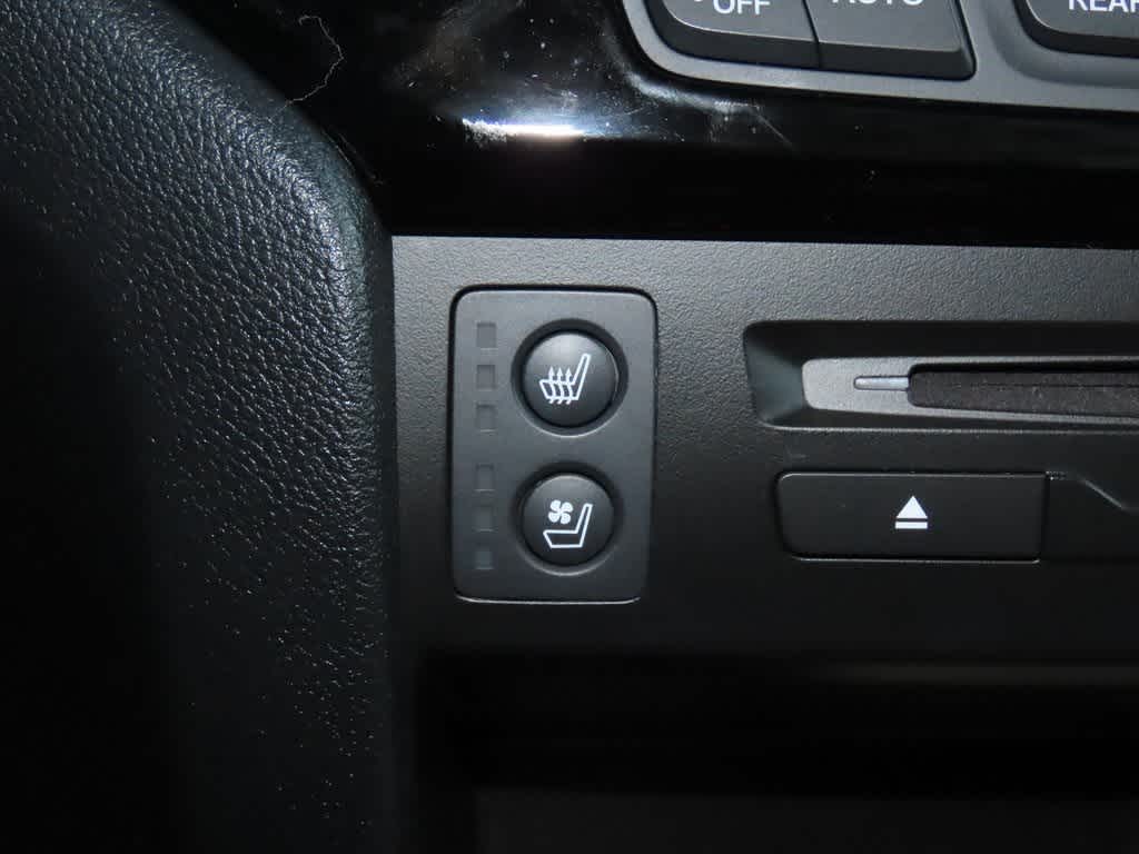 Thumbnail: 2022 Honda Pilot - 26