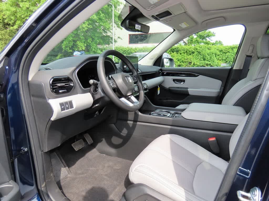 Thumbnail: 2025 Honda Pilot - 2