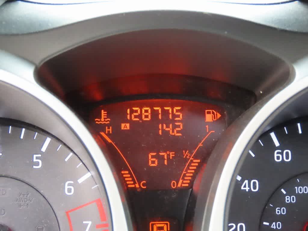 Thumbnail: 2012 Nissan Juke - 27