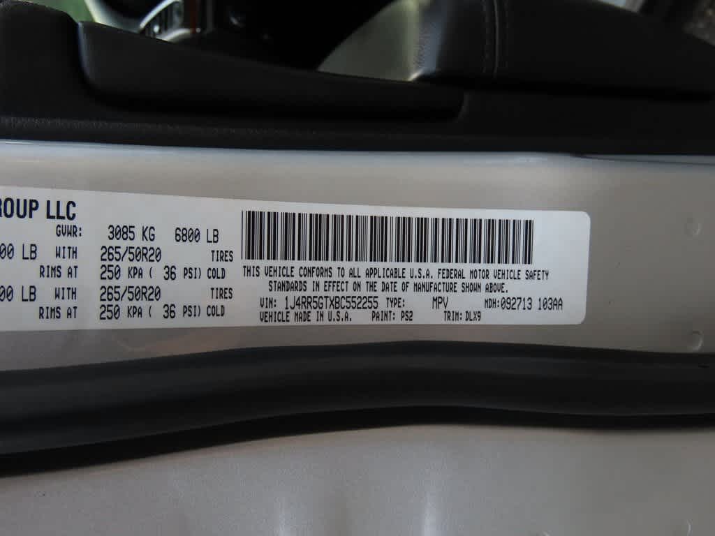 Thumbnail: 2011 Jeep Grand Cherokee - 29
