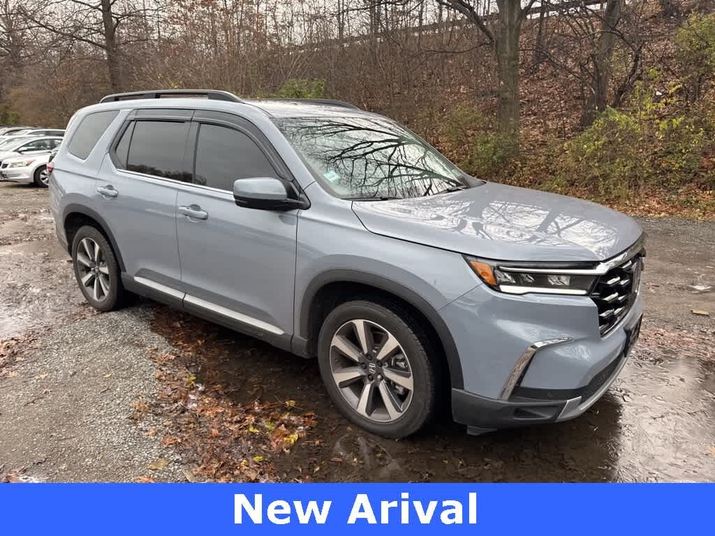 Certified 2025 Honda Pilot Touring SUV