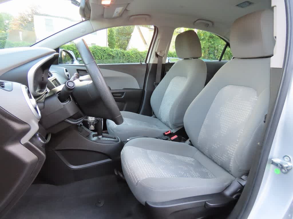 Thumbnail: 2019 Chevrolet Sonic - 12
