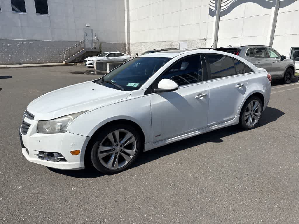 Thumbnail: 2014 Chevrolet Cruze - 4