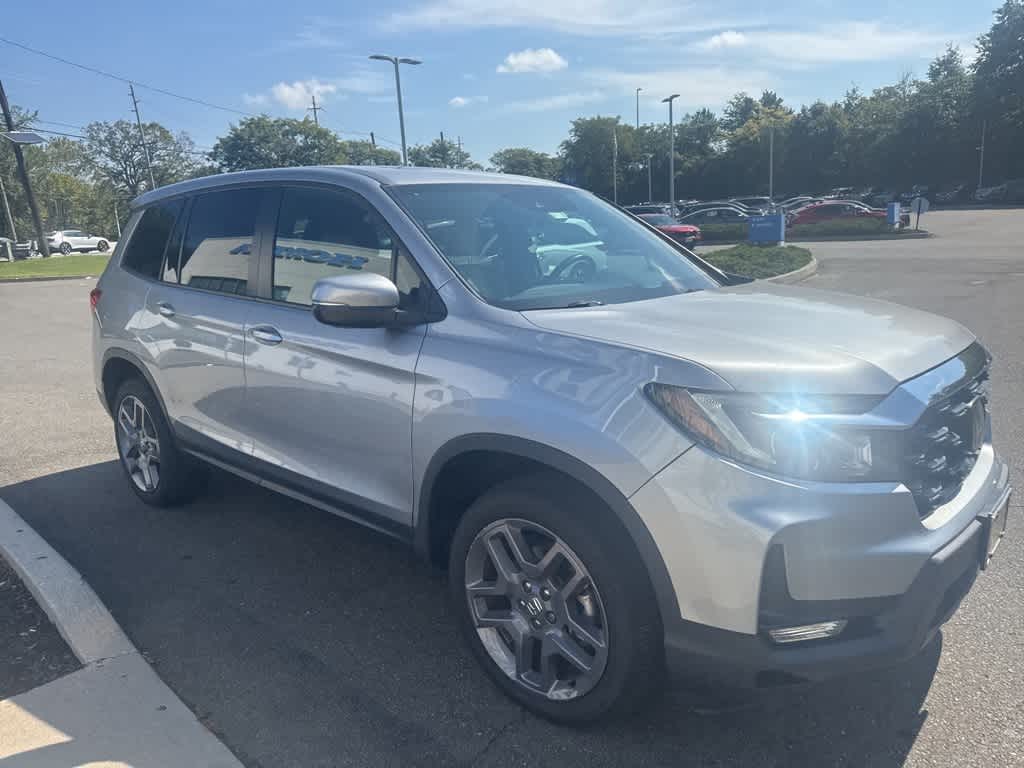 Thumbnail: 2022 Honda Passport - 18