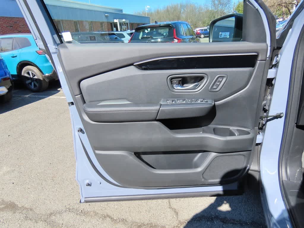 Thumbnail: 2026 Honda Passport - 13