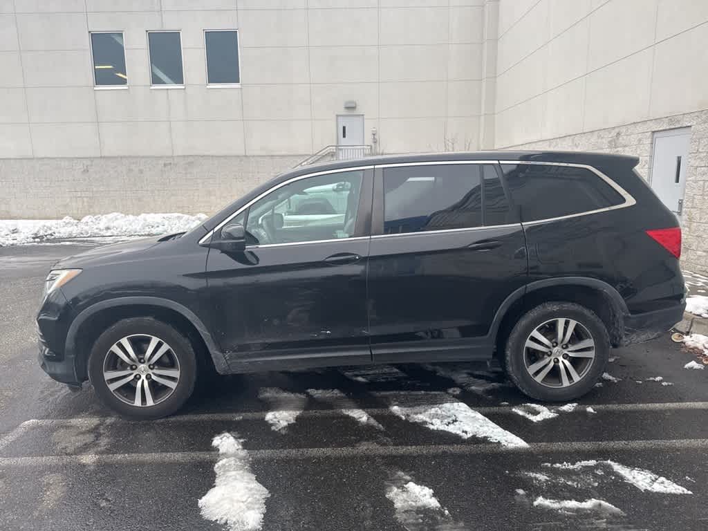 Thumbnail: 2018 Honda Pilot - 3