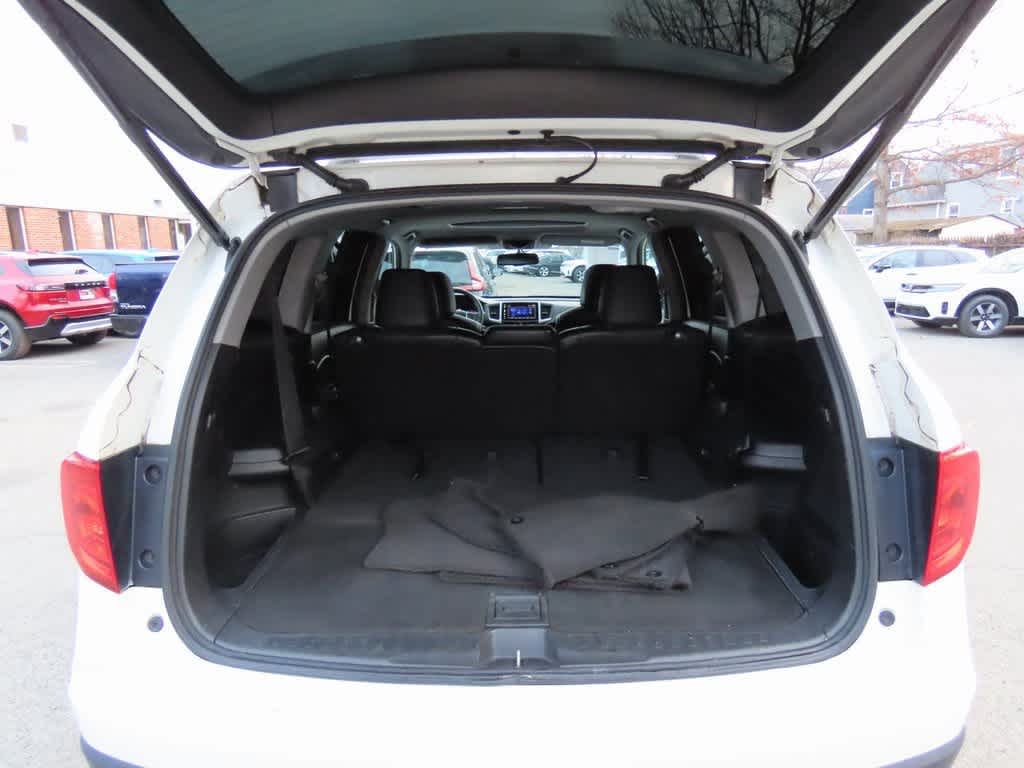 Thumbnail: 2018 Honda Pilot - 11