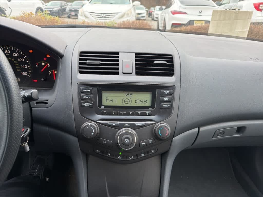 Thumbnail: 2003 Honda Accord - 17