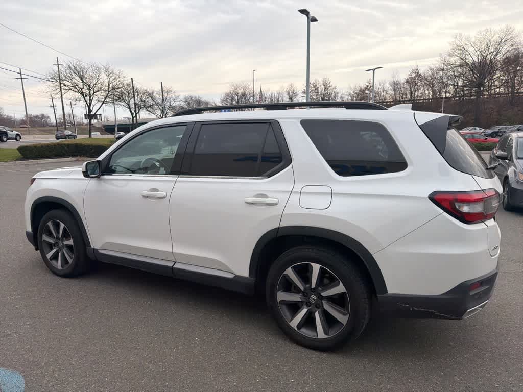 Thumbnail: 2023 Honda Pilot - 7