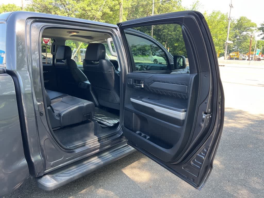 Thumbnail: 2018 Toyota Tundra - 23