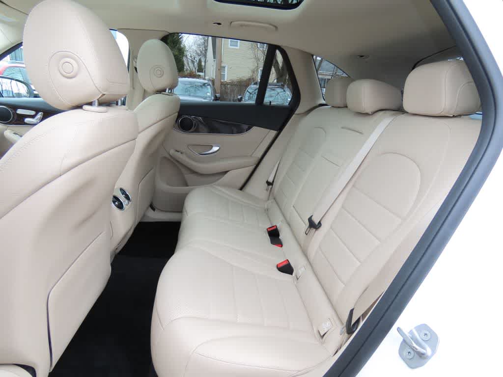 Thumbnail: 2021 Mercedes-Benz GLC - 13