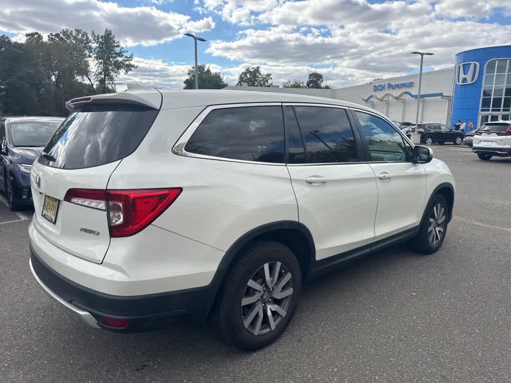 Thumbnail: 2019 Honda Pilot - 13