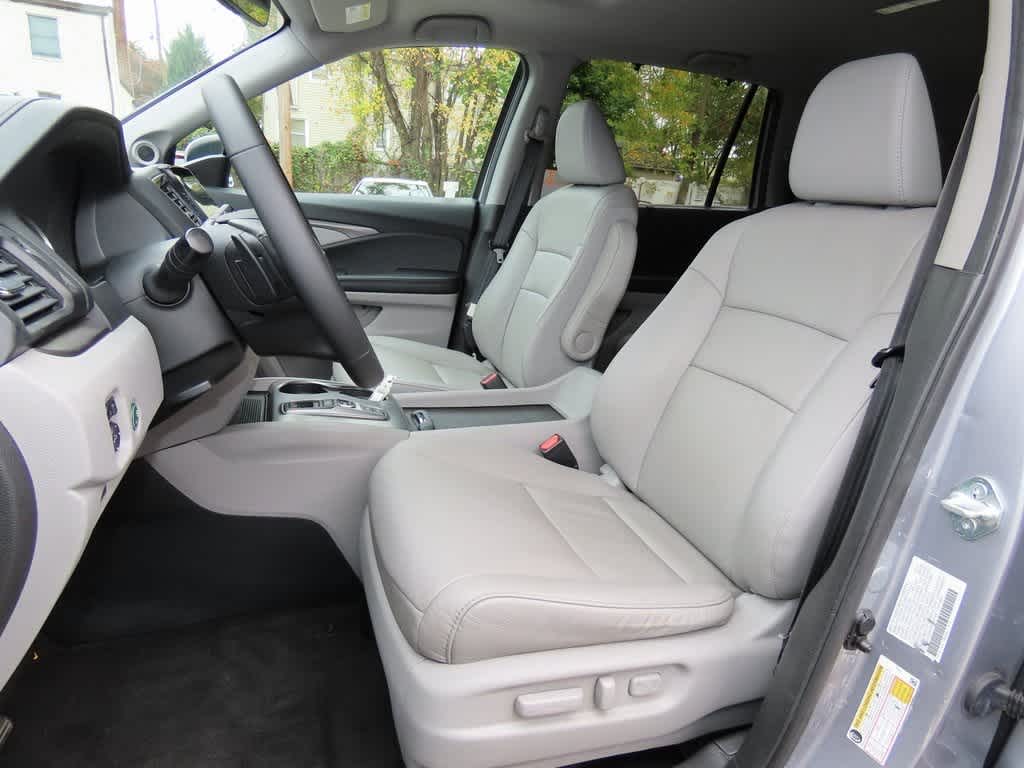 Thumbnail: 2021 Honda Pilot - 13