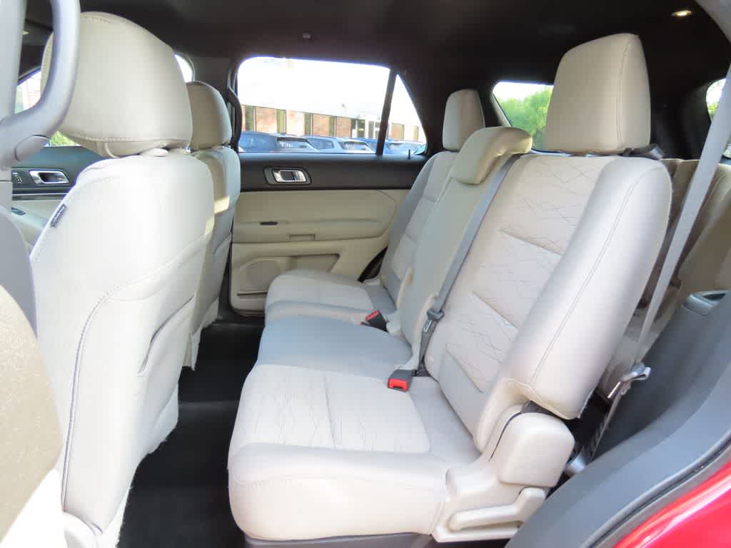 Thumbnail: 2014 Ford Explorer - 13