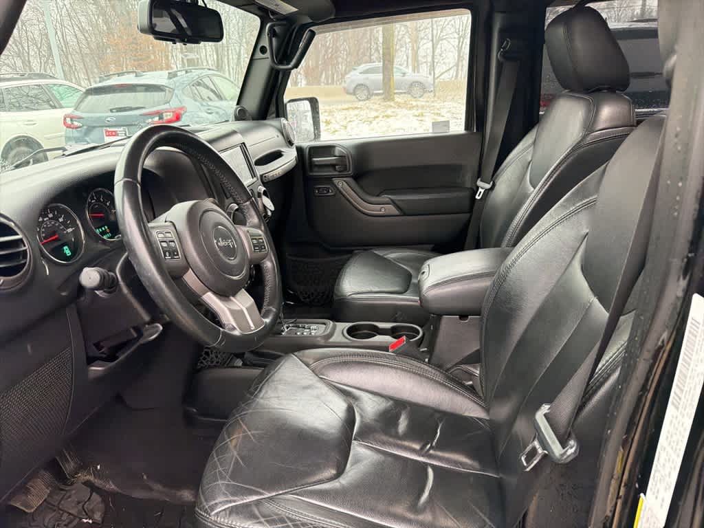 Thumbnail: 2013 Jeep Wrangler - 20