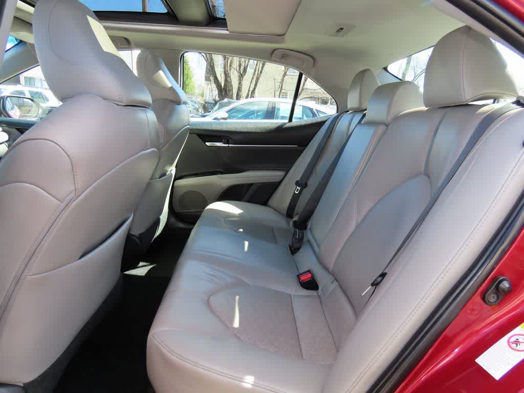 Thumbnail: 2018 Toyota Camry - 13