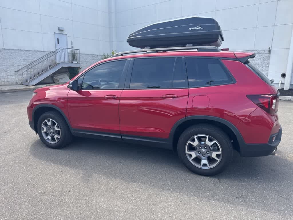 Thumbnail: 2023 Honda Passport - 9
