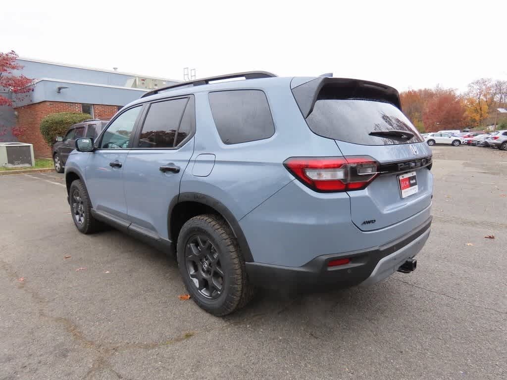 New 2025 Honda Pilot TrailSport SUV
