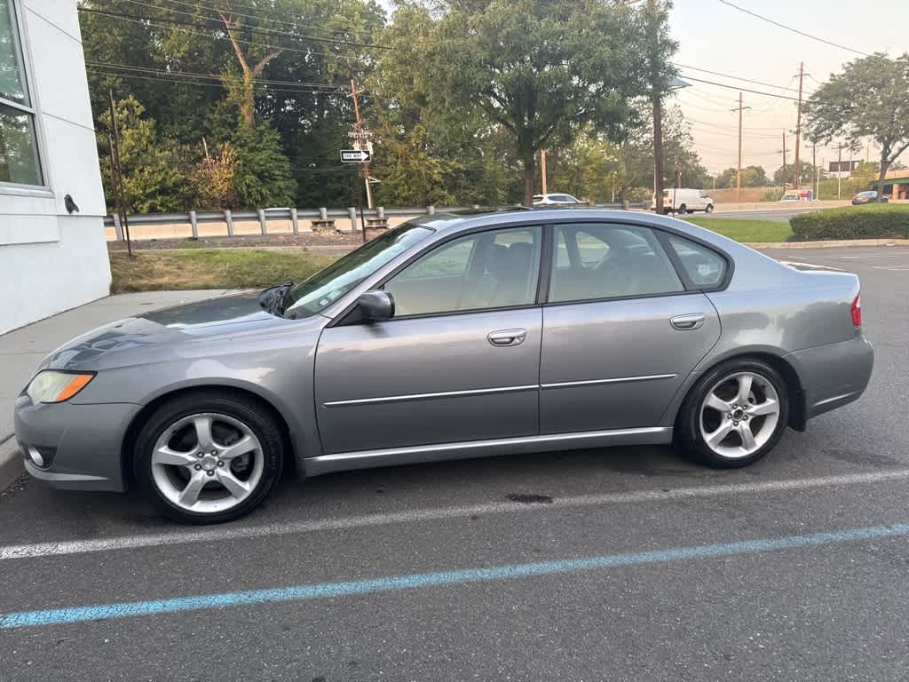 Thumbnail: 2009 Subaru Legacy - 3