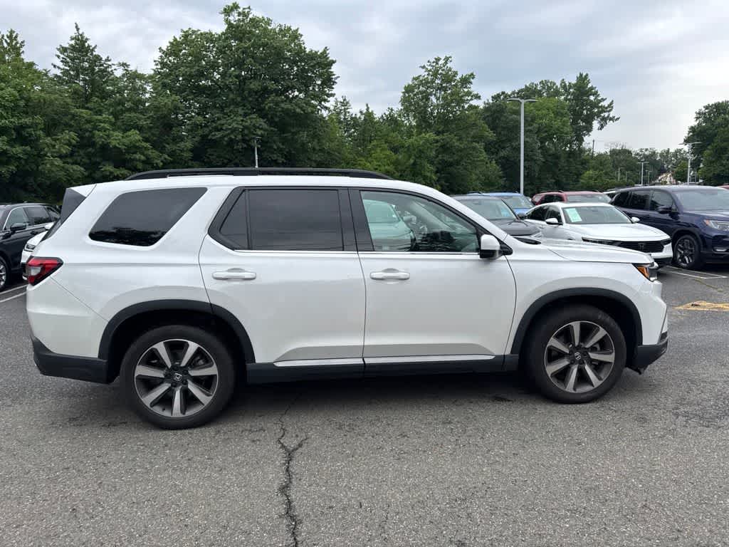 Thumbnail: 2023 Honda Pilot - 9