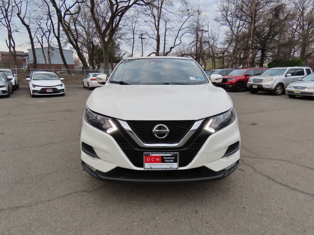 Thumbnail: 2020 Nissan Rogue Sport - 6