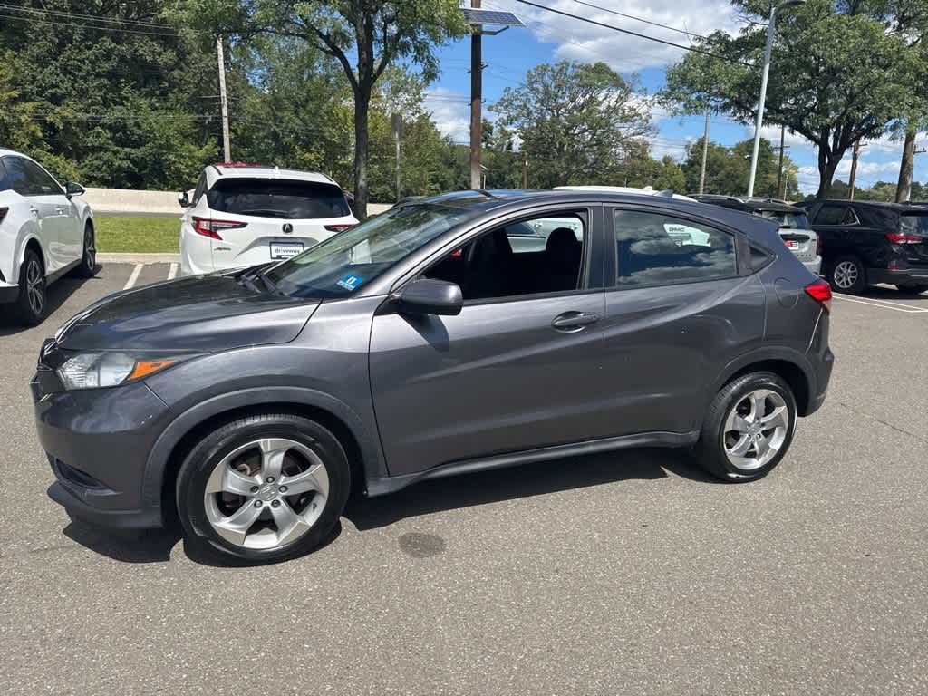 Thumbnail: 2018 Honda HR-V - 3