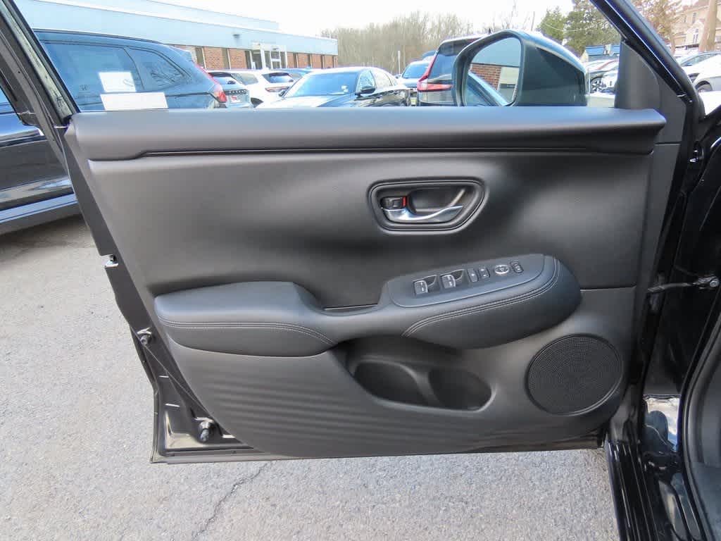 Thumbnail: 2023 Honda HR-V - 15