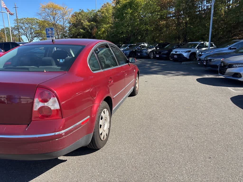 Thumbnail: 2003 Volkswagen Passat - 8