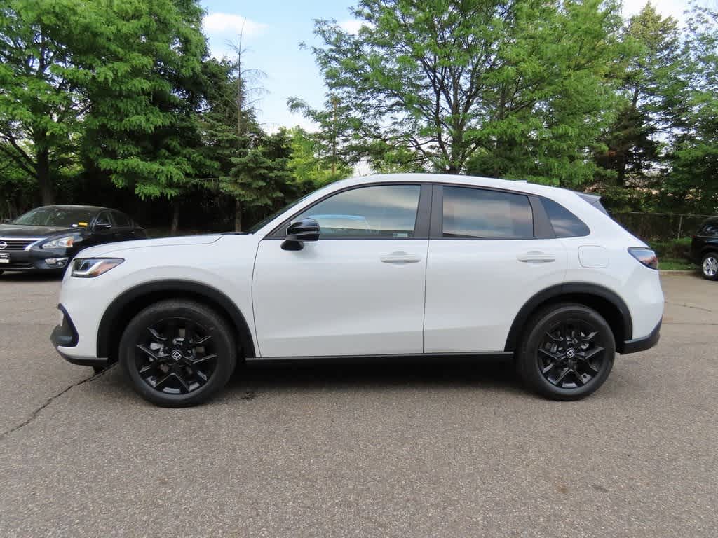 2025 Honda HR-V Sport 3
