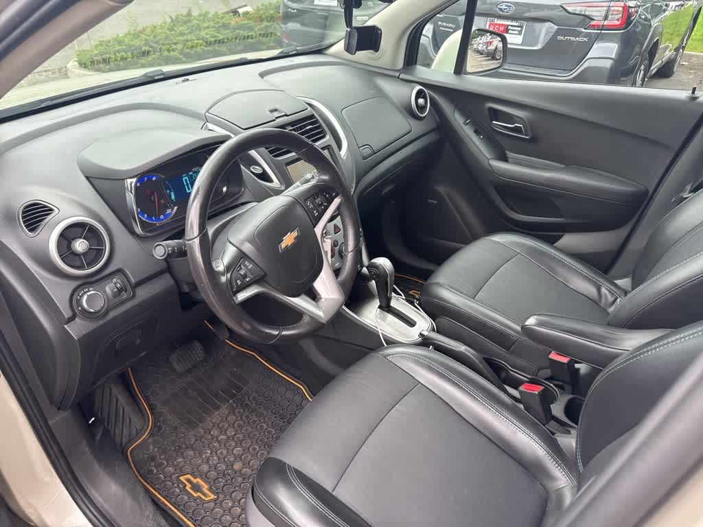Thumbnail: 2016 Chevrolet Trax - 10