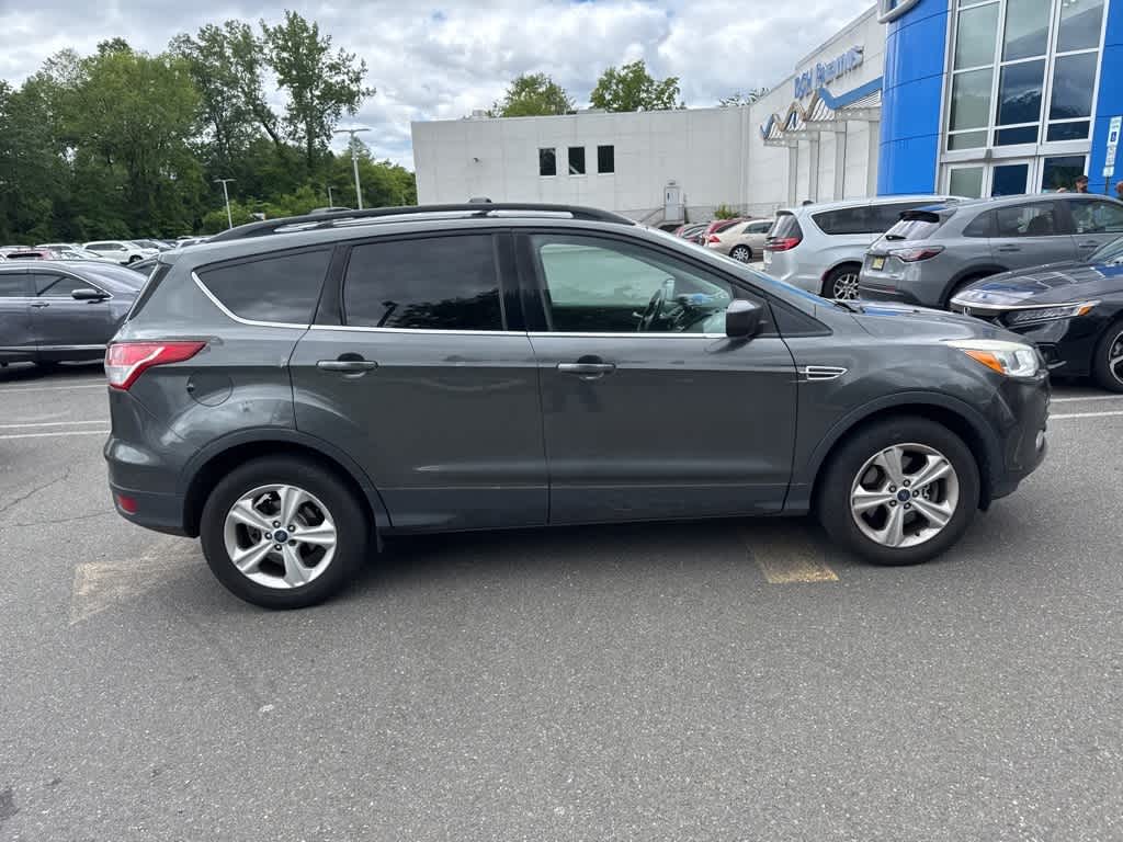 Thumbnail: 2016 Ford Escape - 8