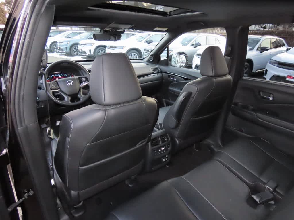 Thumbnail: 2019 Honda Passport - 15