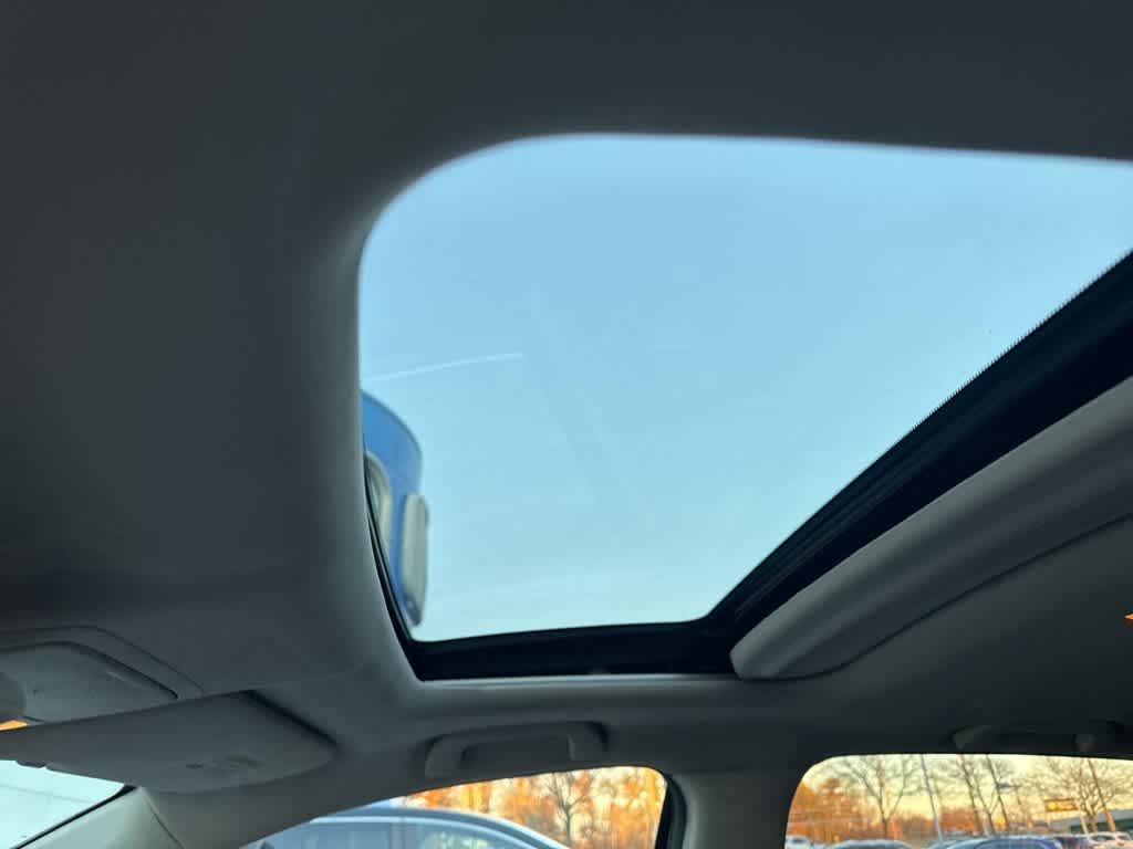 Thumbnail: 2015 Honda CR-V - 11